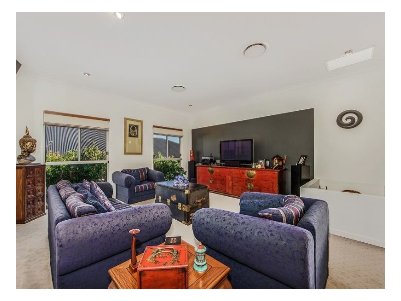 Seventeen Mile Rocks QLD 4073