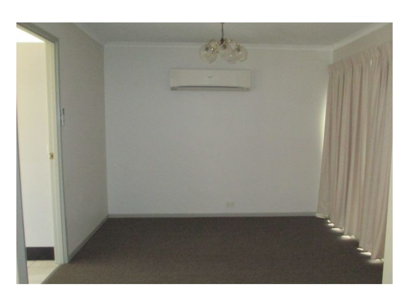 Sinnamon Park QLD 4073