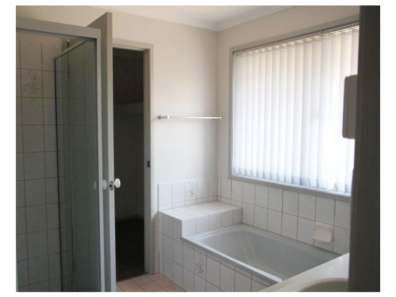 Sinnamon Park QLD 4073