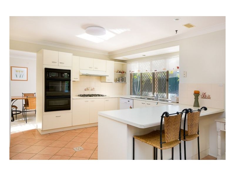 9 Koreli Pl, Middle Park QLD 4074