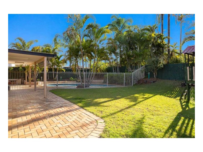 9 Koreli Pl, Middle Park QLD 4074