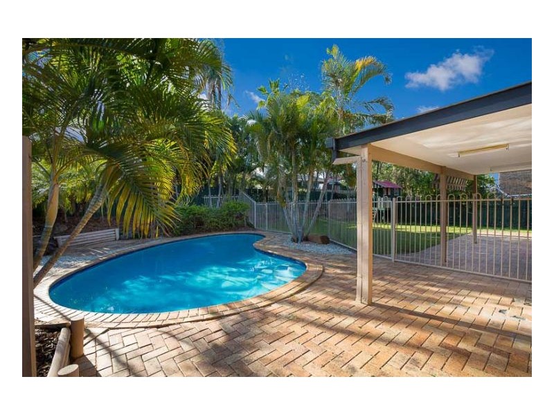 9 Koreli Pl, Middle Park QLD 4074