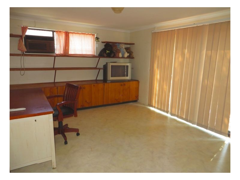 Jindalee QLD 4074