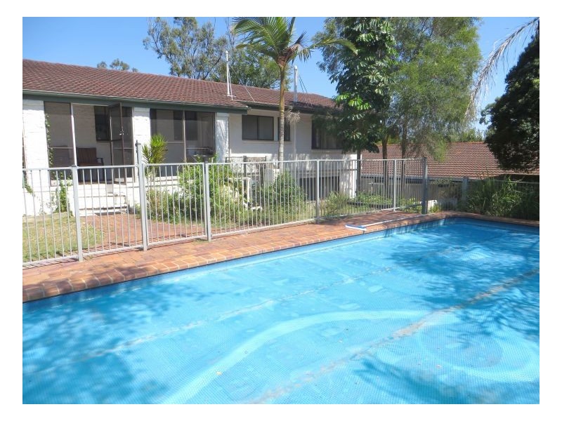 Jindalee QLD 4074