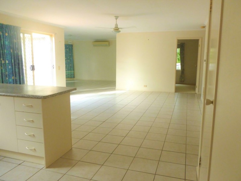 47 Angus Street, Sinnamon Park QLD 4073