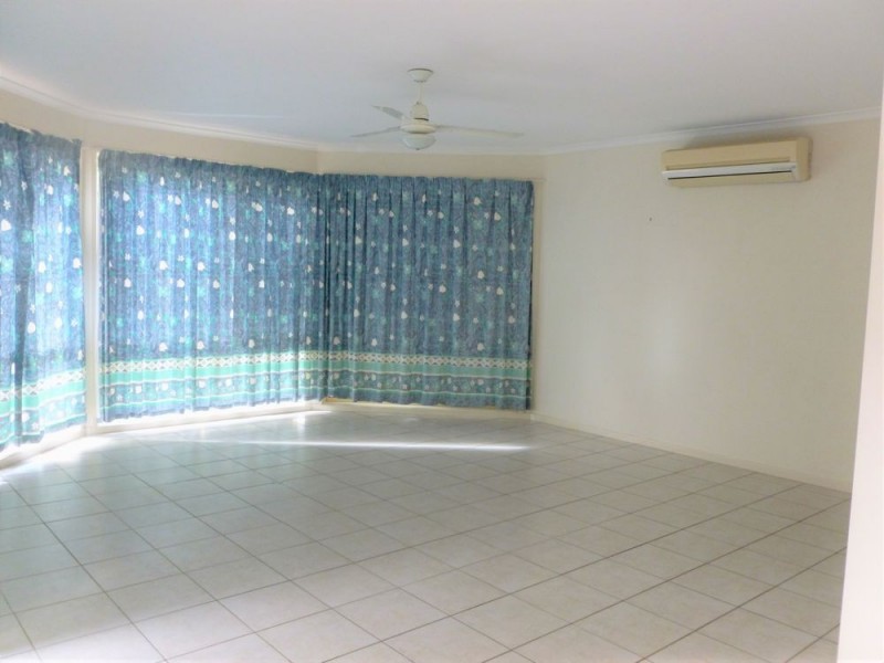 47 Angus Street, Sinnamon Park QLD 4073