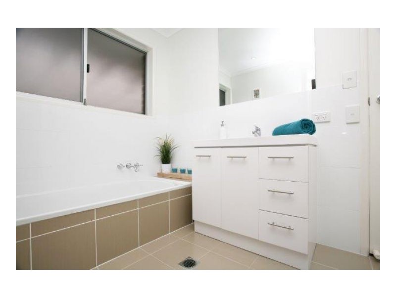 Middle Park QLD 4074