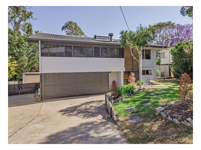 Jindalee QLD 4074