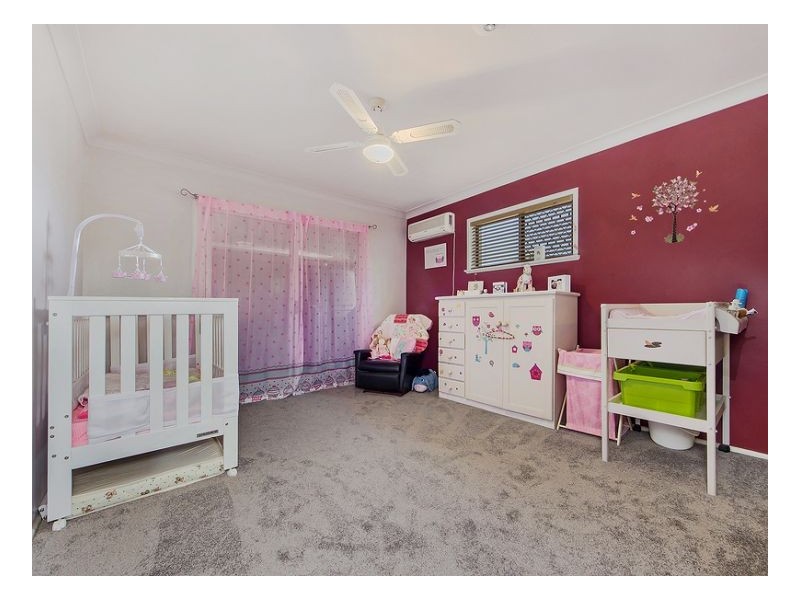 Jindalee QLD 4074