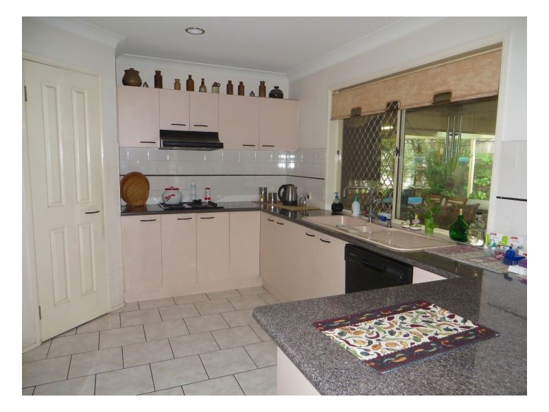 Sinnamon Park QLD 4073