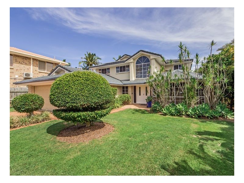 6 Cascade Close, Riverhills QLD 4074