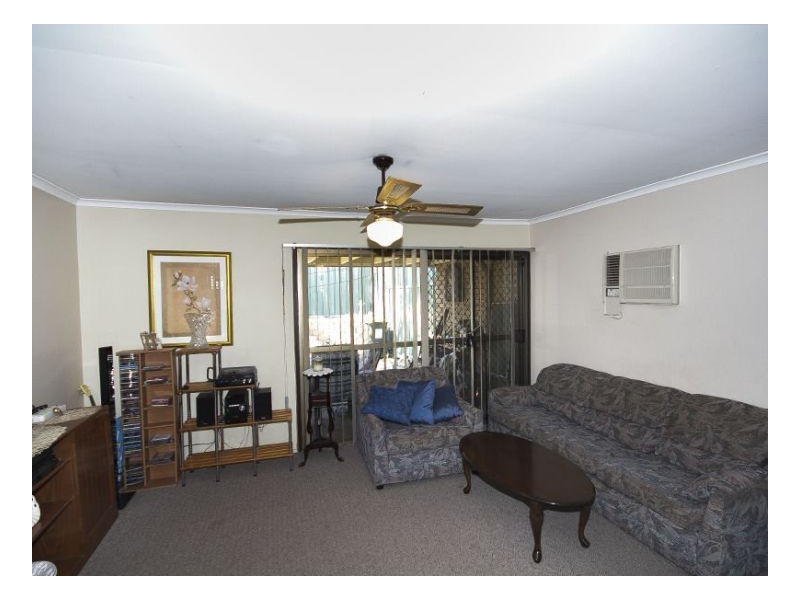 9 Kalbarri Street, Riverhills QLD 4074