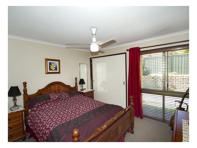 9 Kalbarri Street, Riverhills QLD 4074