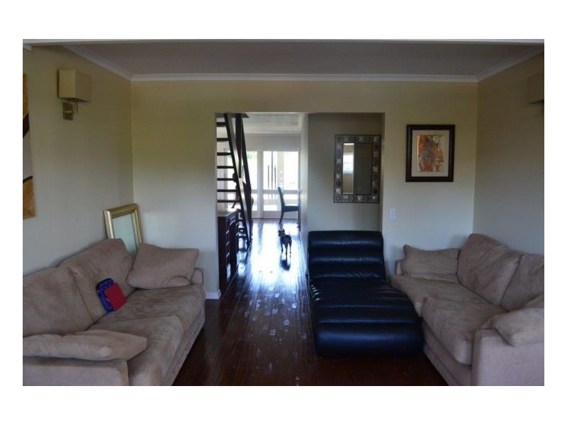 Jindalee QLD 4074