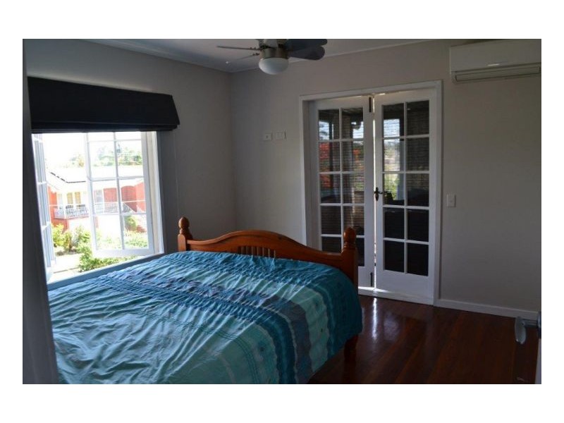 Jindalee QLD 4074