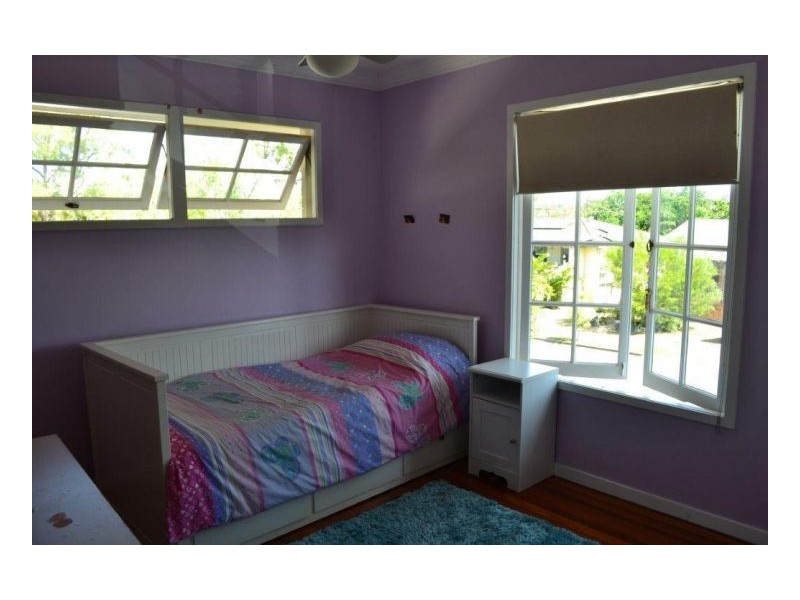 Jindalee QLD 4074