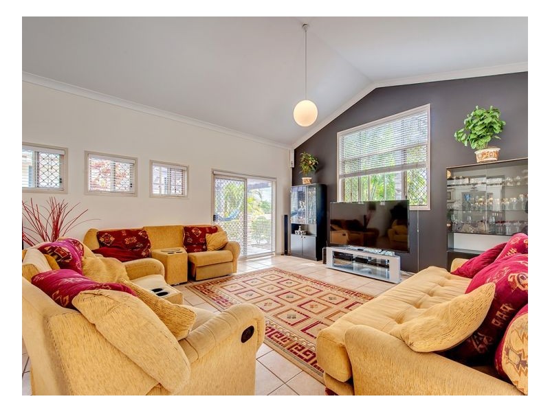 Forest Lake QLD 4078