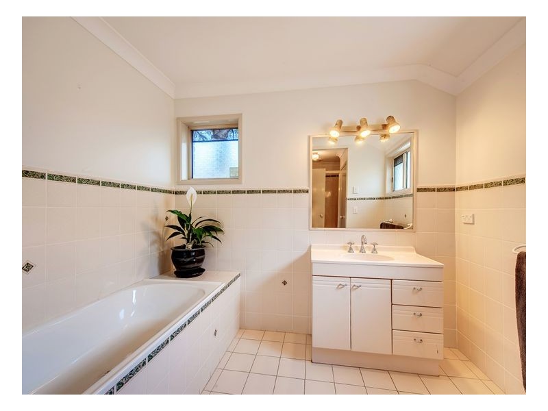 Forest Lake QLD 4078