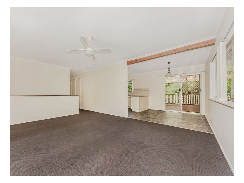 Jindalee QLD 4074