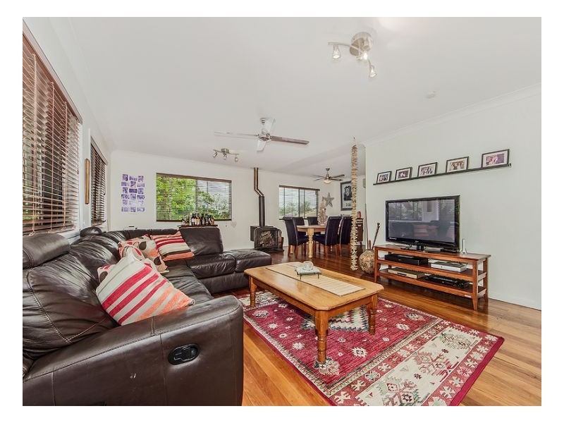 Jindalee QLD 4074
