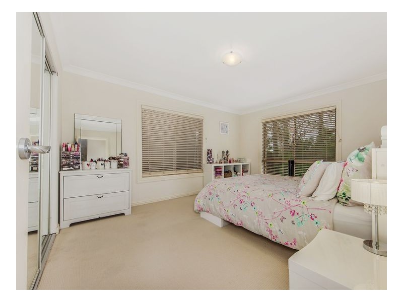 78 Oldfield Rd, Sinnamon Park QLD 4073