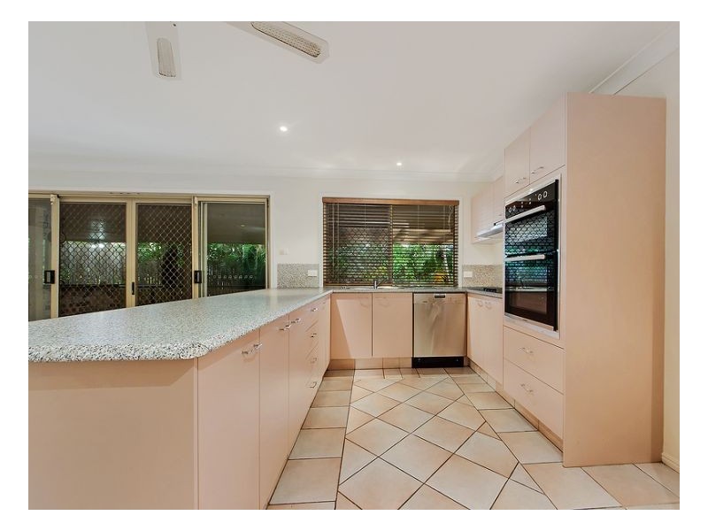 Sinnamon Park QLD 4073