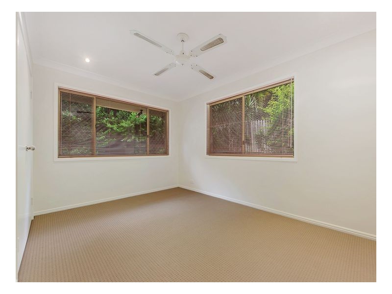 Sinnamon Park QLD 4073