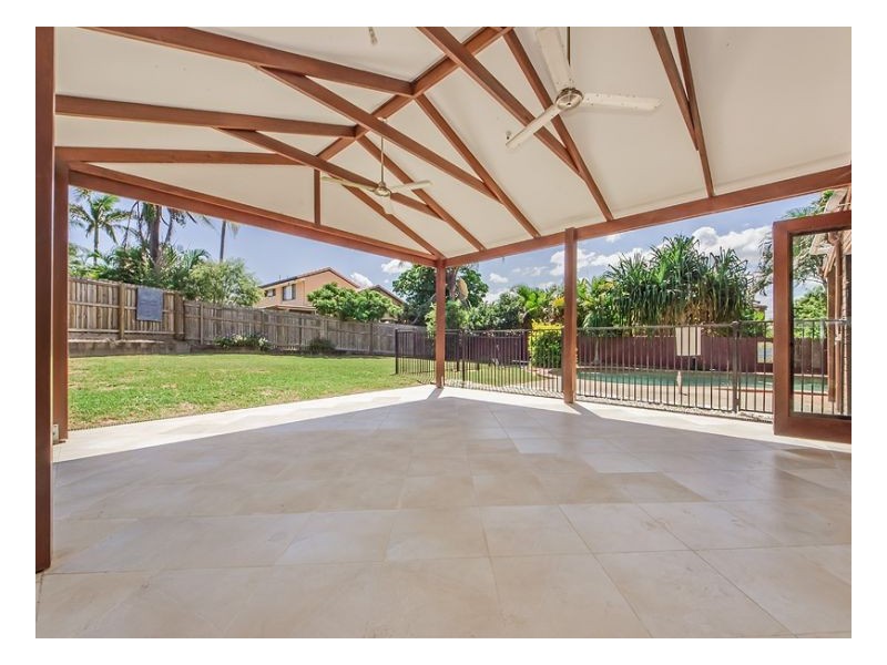 21 Barcoorah Street, Westlake QLD 4074