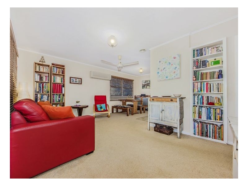 Jindalee QLD 4074