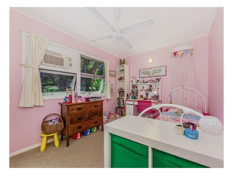 Jindalee QLD 4074