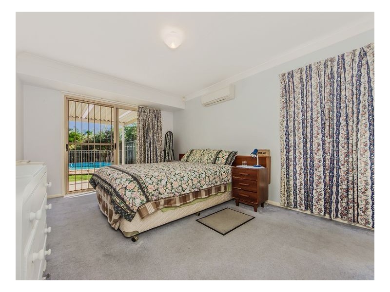 Sinnamon Park QLD 4073