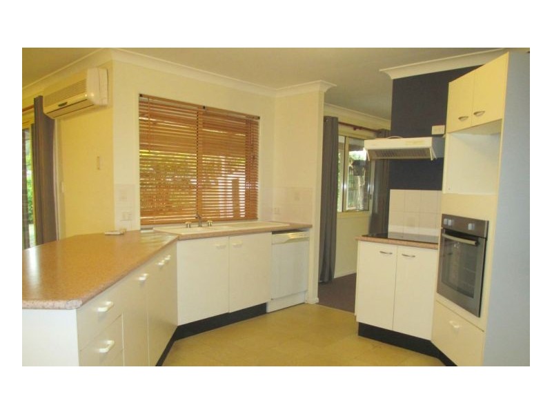 Seventeen Mile Rocks QLD 4073