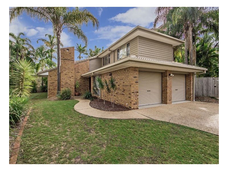 Mount Ommaney QLD 4074