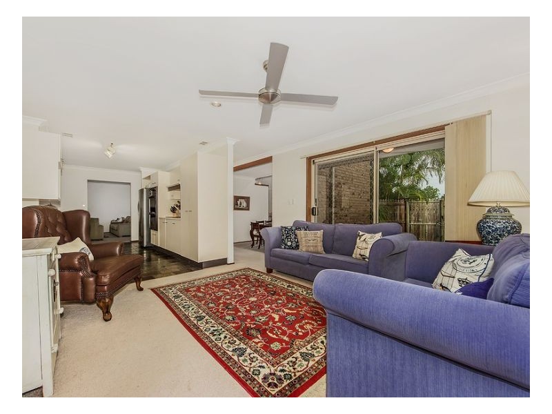 Mount Ommaney QLD 4074