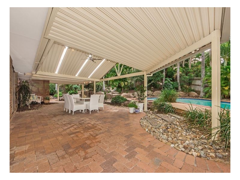 Mount Ommaney QLD 4074