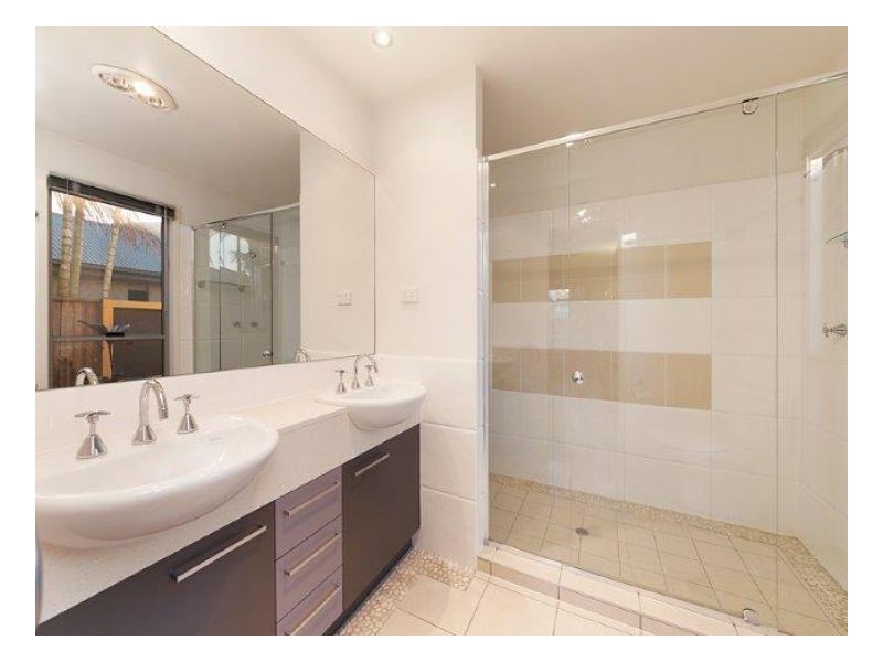Sinnamon Park QLD 4073