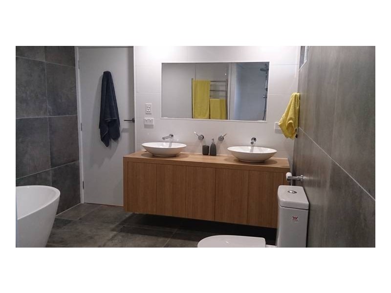 Jindalee QLD 4074