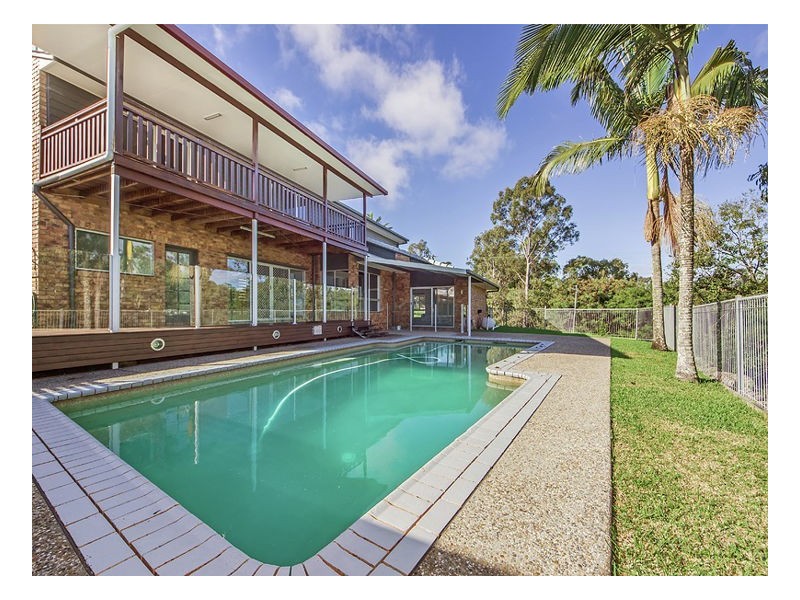 Mount Ommaney QLD 4074