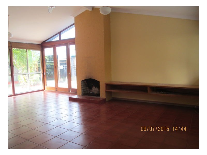 Jindalee QLD 4074