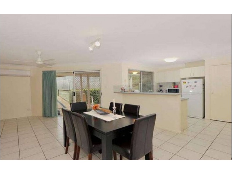 Sinnamon Park QLD 4073