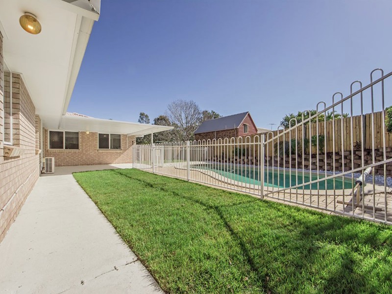 Sinnamon Park QLD 4073