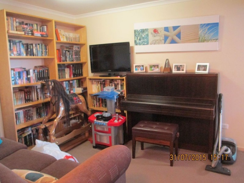 Jindalee QLD 4074