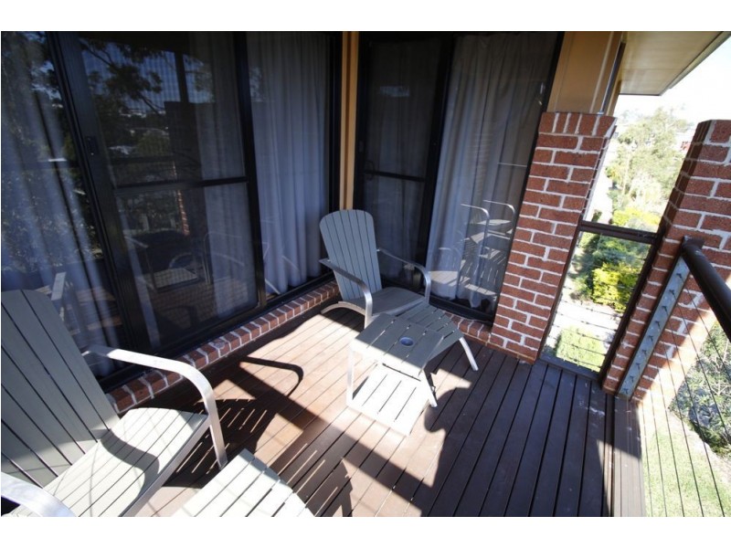 Seventeen Mile Rocks QLD 4073