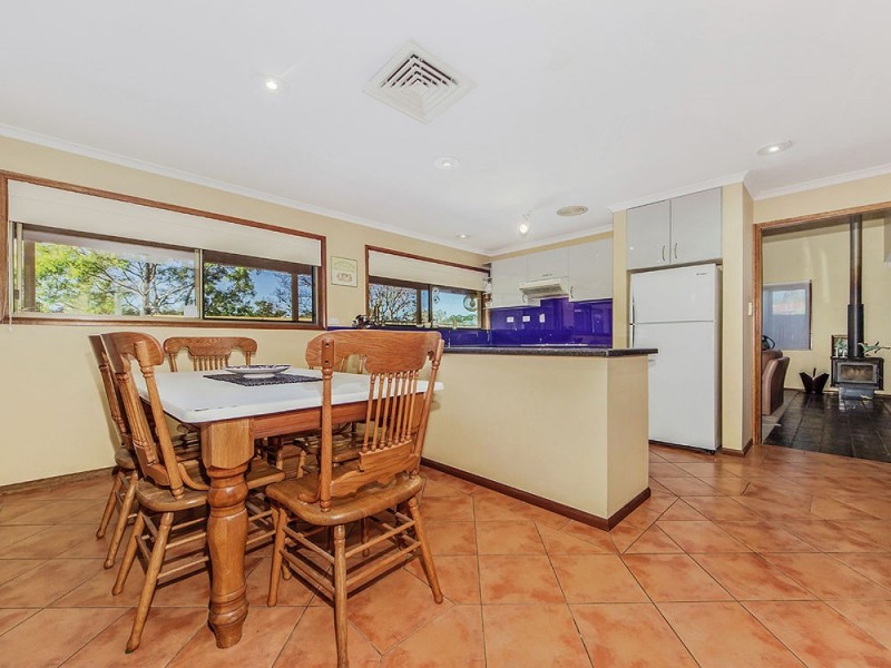 Jindalee QLD 4074