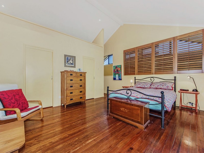 Jindalee QLD 4074