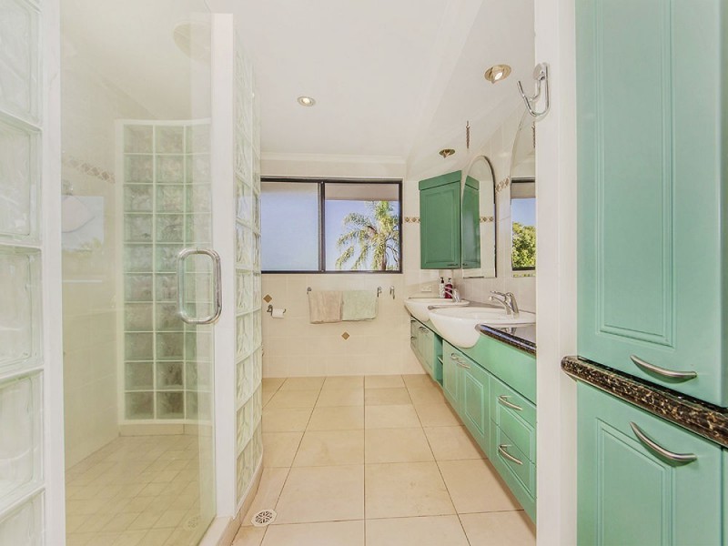 Jindalee QLD 4074