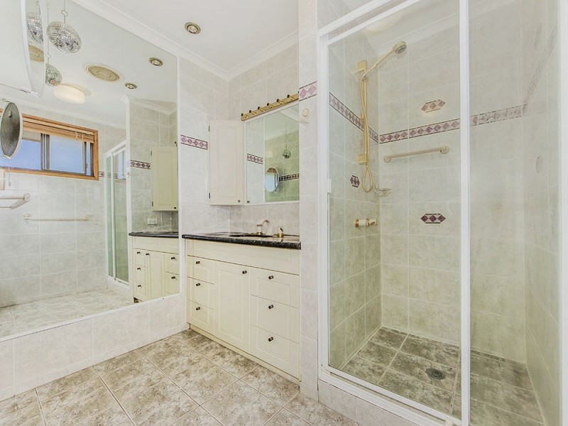 Jindalee QLD 4074