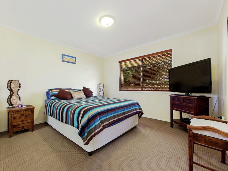 Jindalee QLD 4074