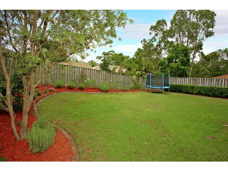 Seventeen Mile Rocks QLD 4073