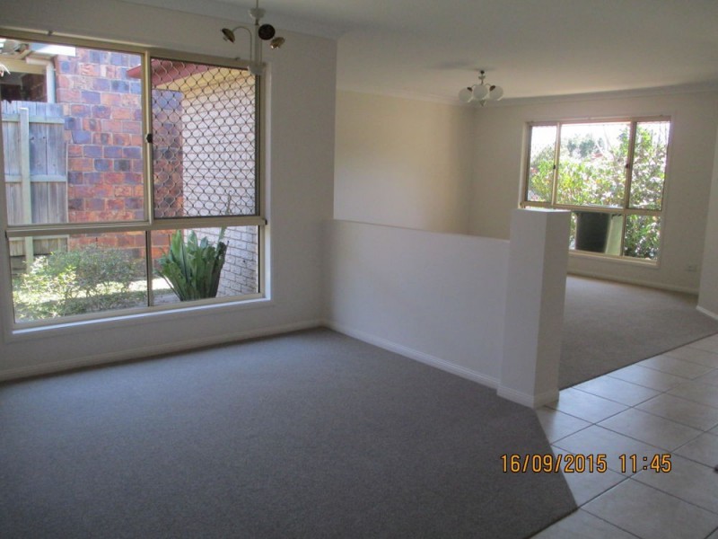 5 SUGARLOAF STREET, Forest Lake QLD 4078